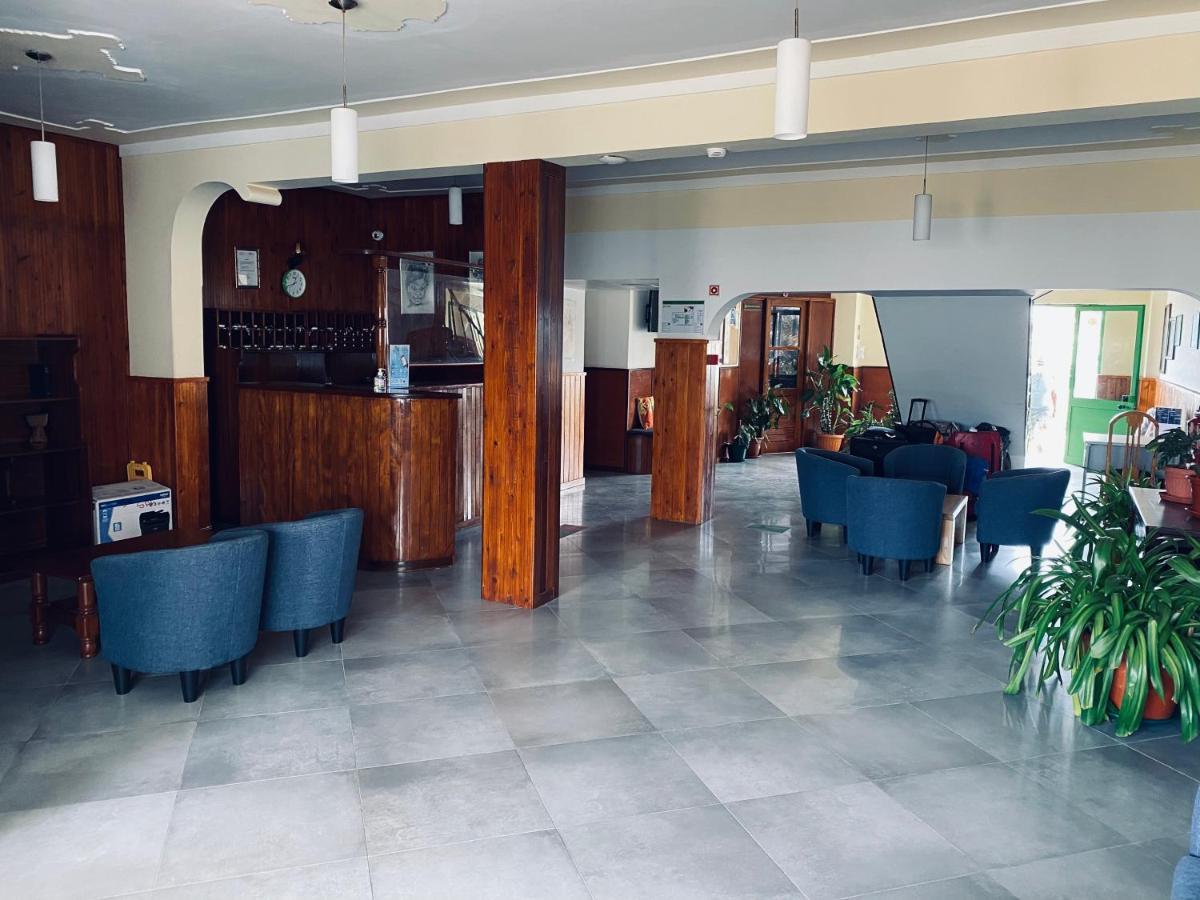 Aparthotel Nhaterra Santa Maria Exteriör bild