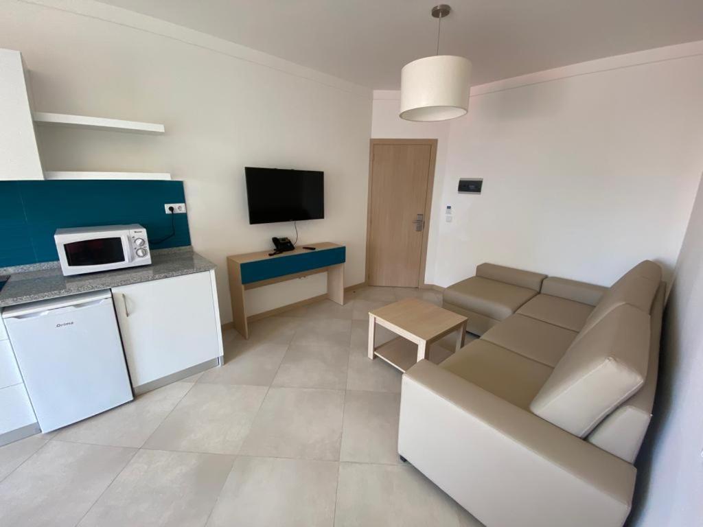 Aparthotel Nhaterra Santa Maria Exteriör bild